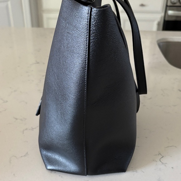Saint Laurent Classic Black Leather Tote and Wallet - Picture 9 of 16